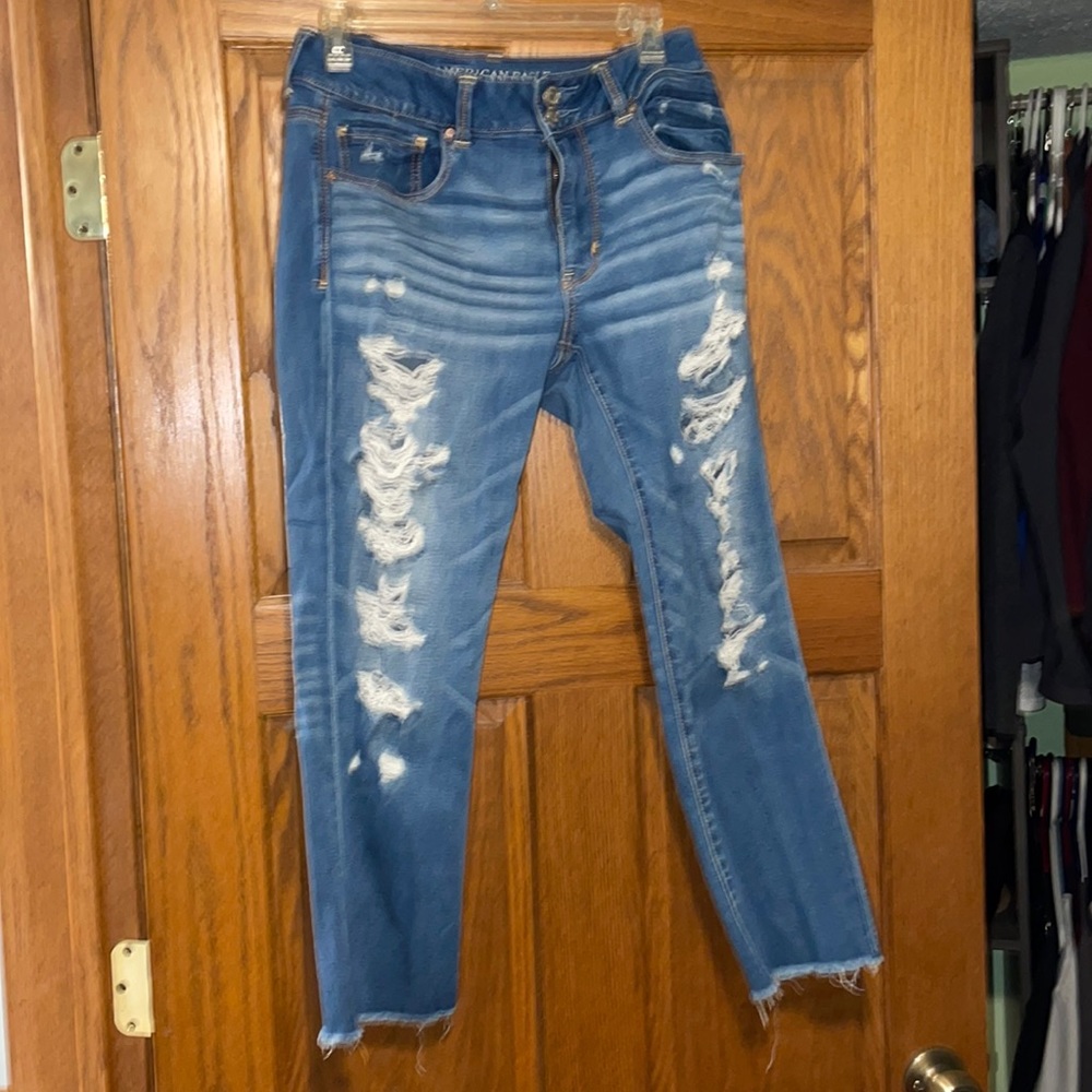 American eagle artist crop jeans